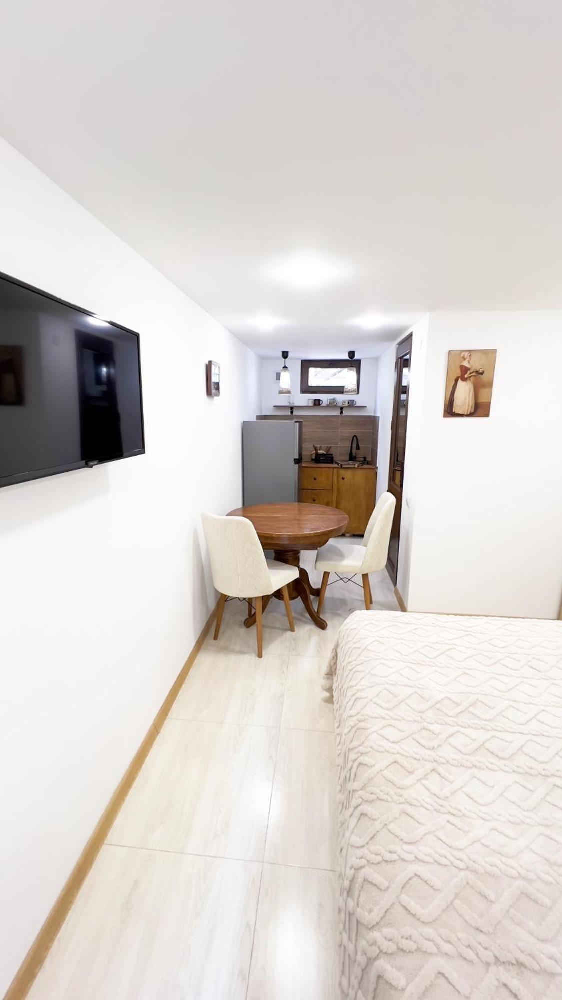 Charming Flat With Terrace